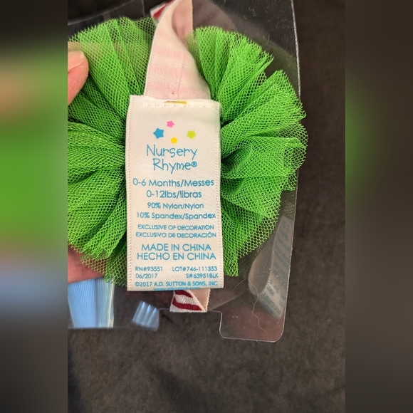 Nursery Rhyme First Christmas Headband Booties Set Infant 0-6 Months Holiday NEW - Picture 4 of 5